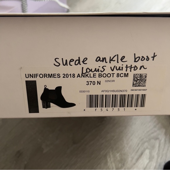 Louis Vuitton Ankle Boots - Picture 5 of 7
